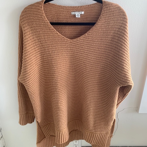 American Eagle Oversized V-Neck Sweater - Picture 2 of 5